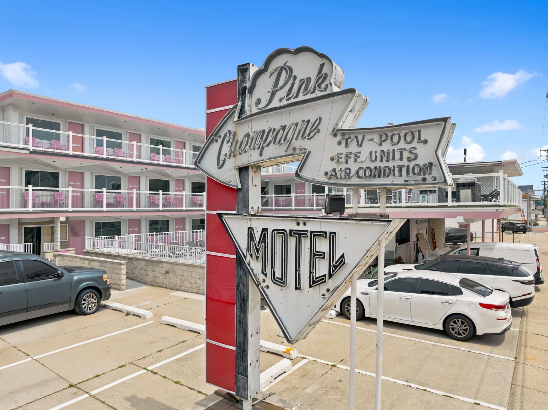 Mid-century boutique motel in Wildwood, NJ